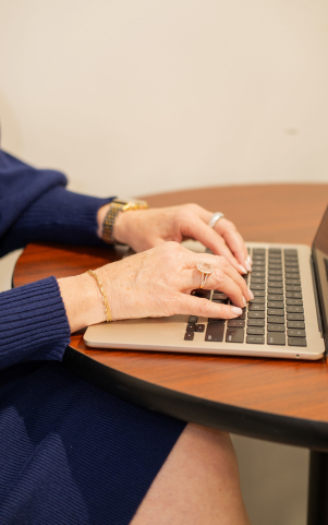 Cara Kirsch employee benefits broker